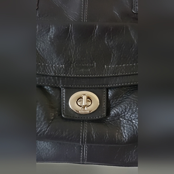 Coach Penelope Turnlock Black Pebbled Leather Handbag Shoulder Bag - Picture 5 of 12